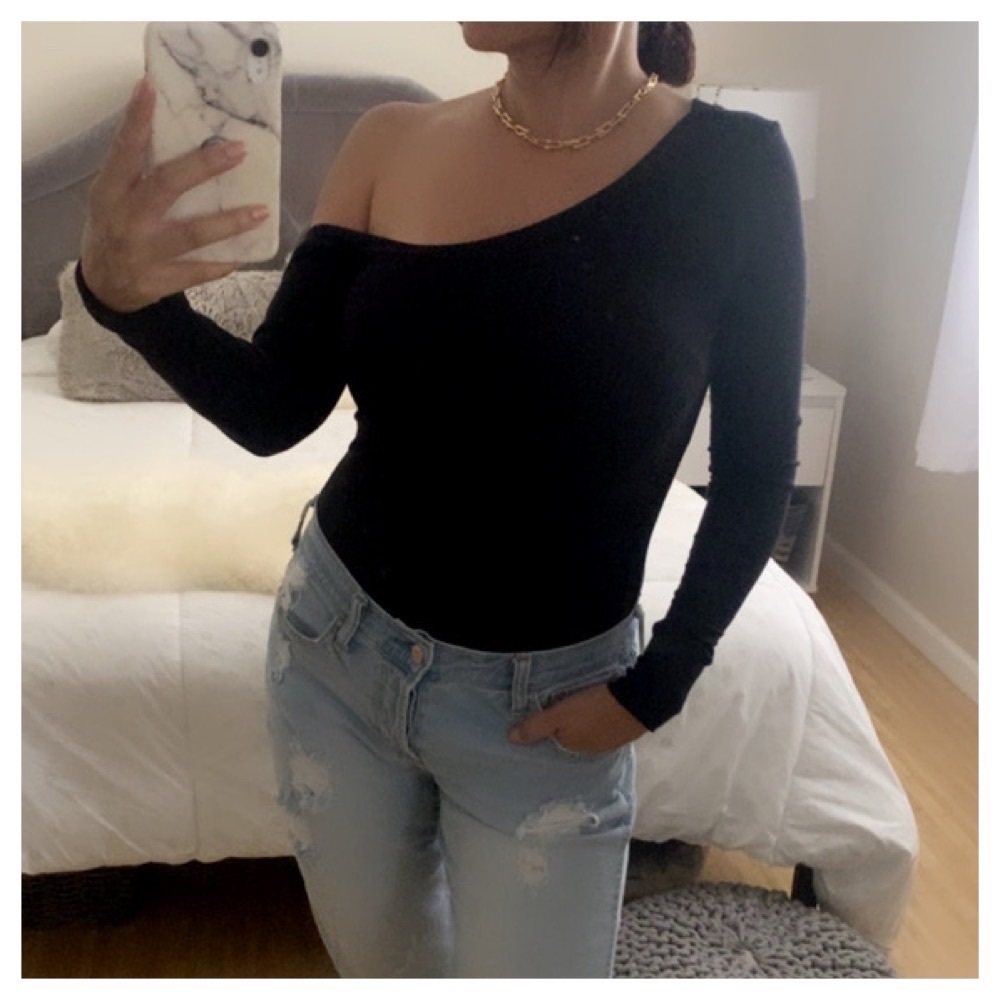 NWT TART COLLECTIONS One Shoulder Top